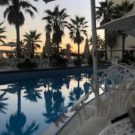 Sea View Deluxe Apartment Durres Exterior photo